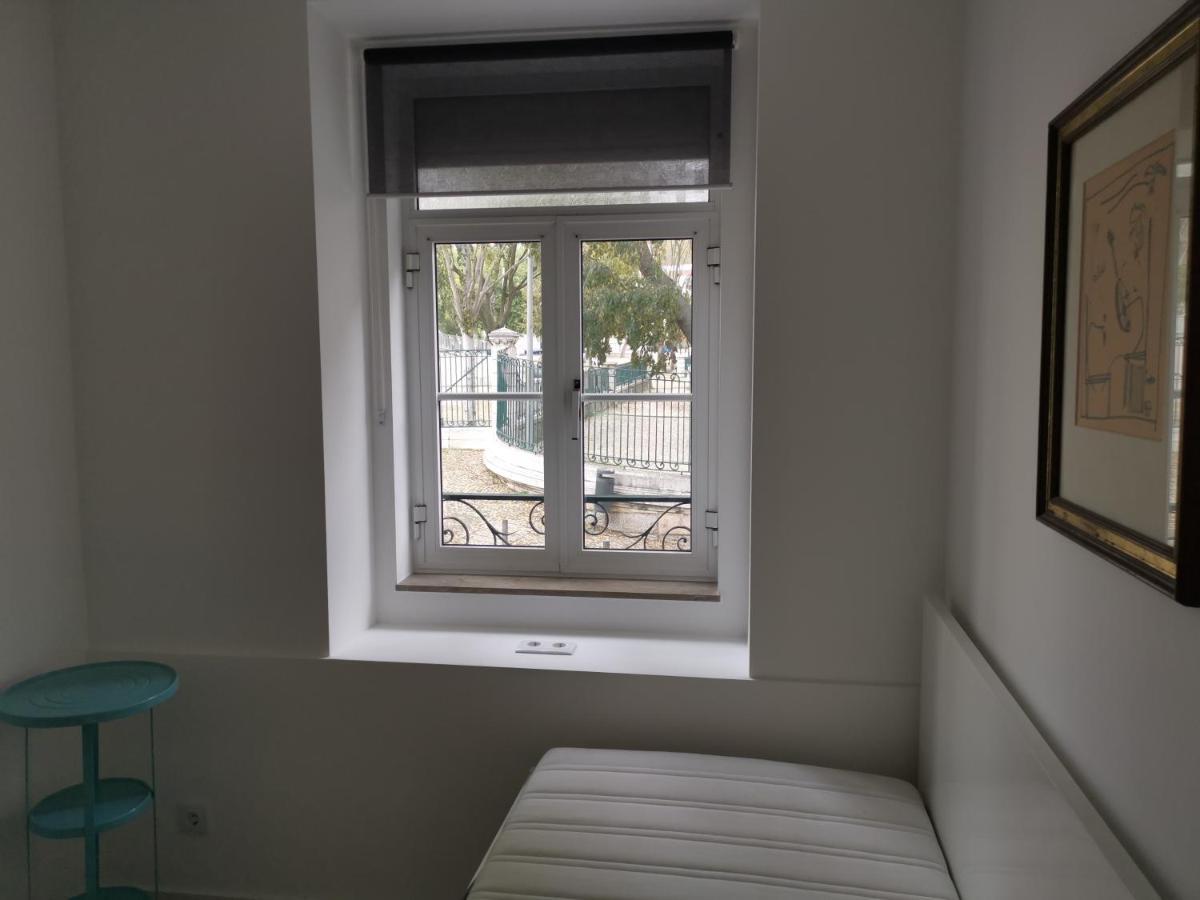 Dobairro Suites At Merces Lisbon Exterior photo